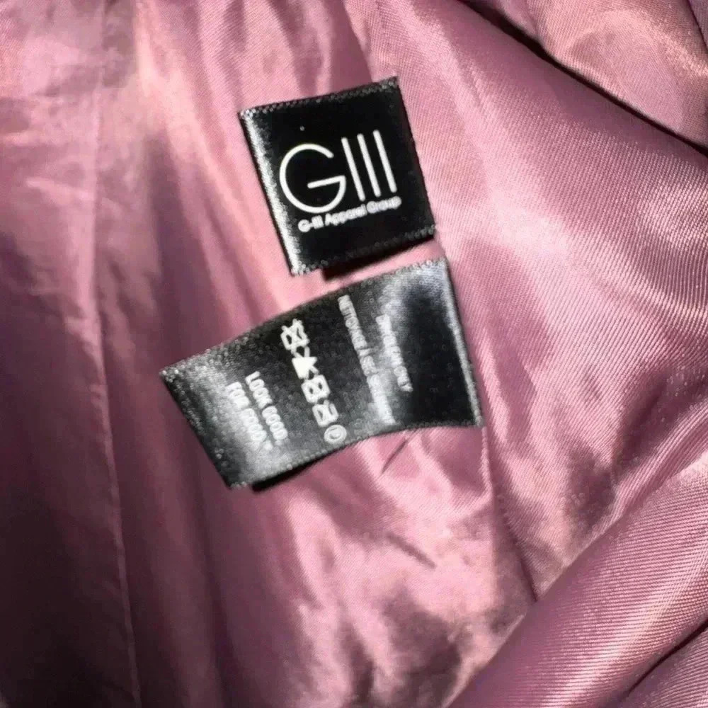 Kenneth Cole long winter coat. Worn 3x. Like brand new! - Picture 2 of 6